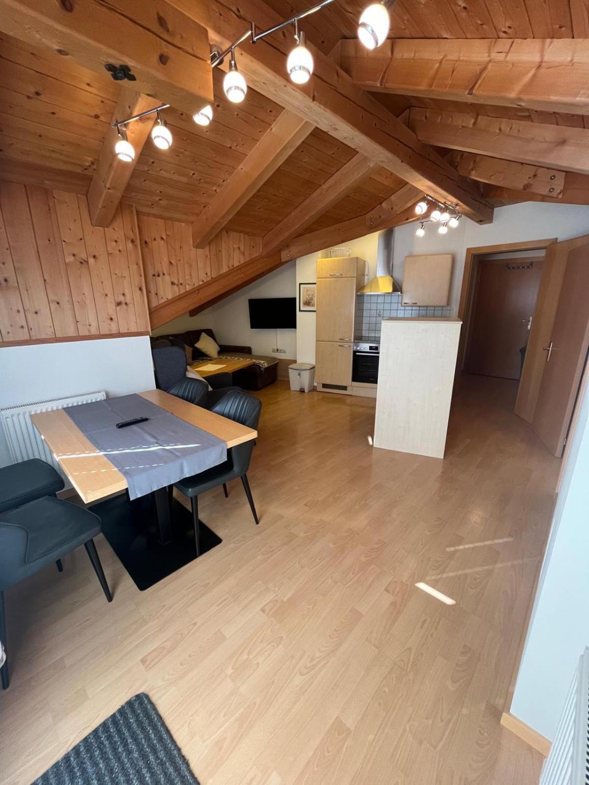 Nebenhaus - Haus Heigl Apartment Санкт Йохан им Понгау Екстериор снимка